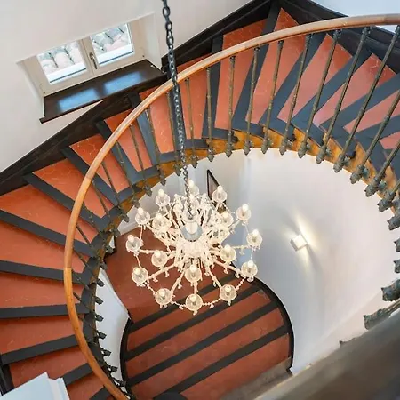 Centre Maison Bourgeoise *