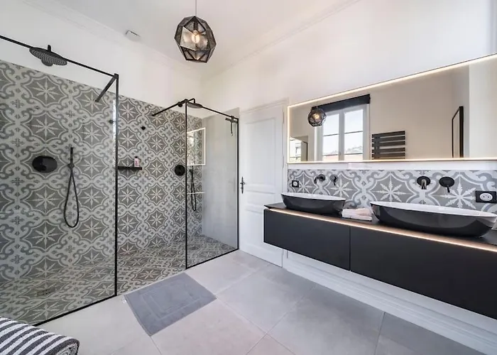 Centre Maison Bourgeoise Vila Cannes