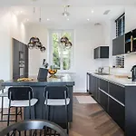 Centre Maison Bourgeoise * Канны