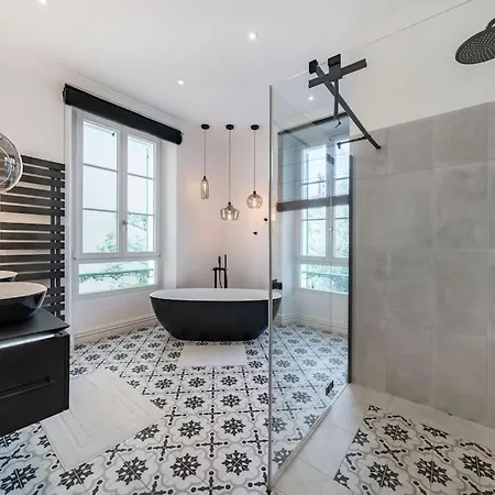 Centre Maison Bourgeoise Cannes